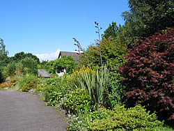 View of front garden of Hilbre bed and breafast